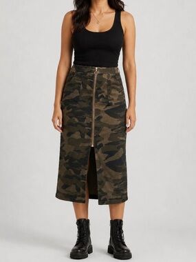 Soho NY Co Skirt Wonens 8 Y2K Camo Front Zip Military Army Mid Calf Urban